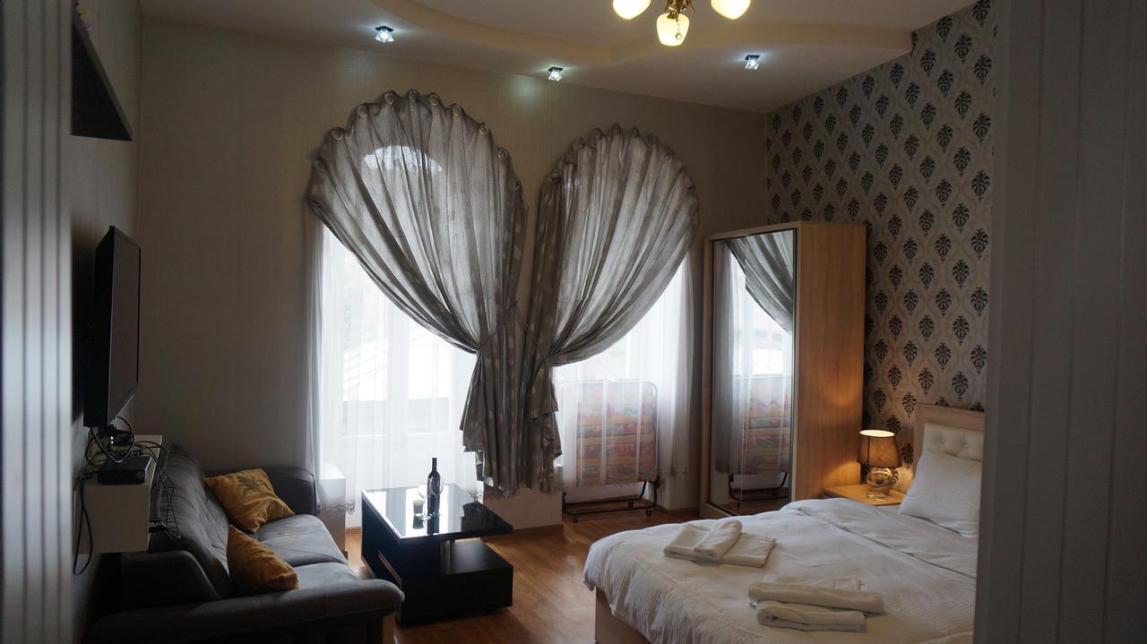 My Old Tbilisi Apartment Exterior photo